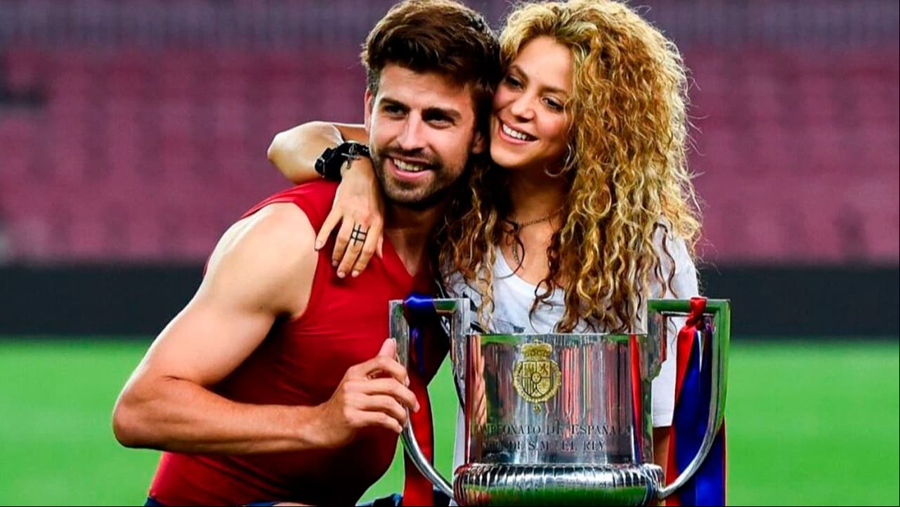Captan a Gerard Piqué escuchando ‘Inevitable’ de Shakira