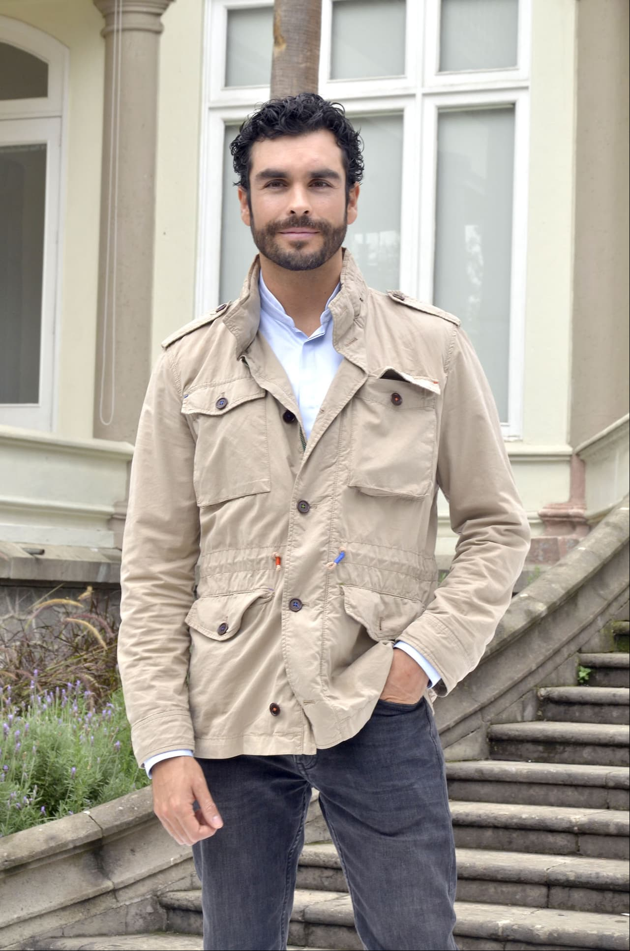 Gonzalo García Vivanco. El actor será quien interprete al personaje del fallecido Gonzalo Vega. La historia de Giselle González será la segunda producción de Televisa en la que el tapatío, de 37 años, participe, siendo ‘Verano de amor’, su primera telenovela con la televisora.