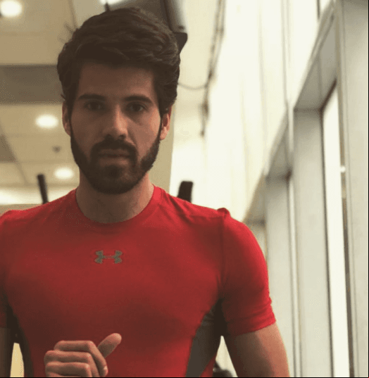 ¿Qué te gusta y qué no te gusta comer? “Hasta el momento no ha habido ningún platillo que no me guste comer, yo le entro a todo parejo sin problemas”.