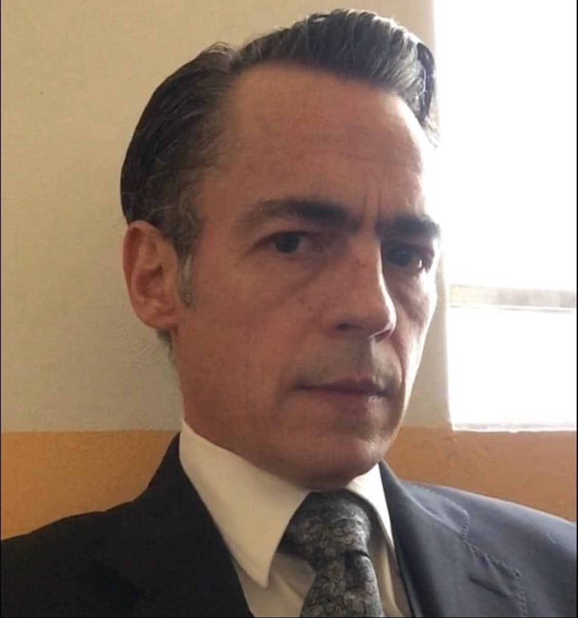 El último proyecto en que el actor participó en televisión fue en la bioserie 'Silvia Pinal, frente a ti', donde dio vida al director de cine mexicano Rogelio A. González.