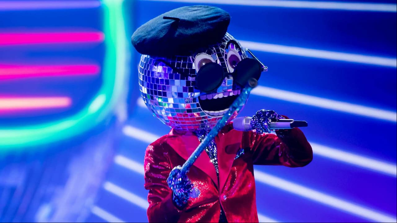 Disco Ball cuenta en sus nuevas pistas que su carrera comenzó en la radio: “Estoy hecho de vidrio macizo”
