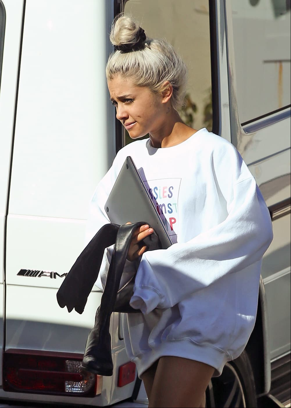 Ariana sorprende con su nuevo look