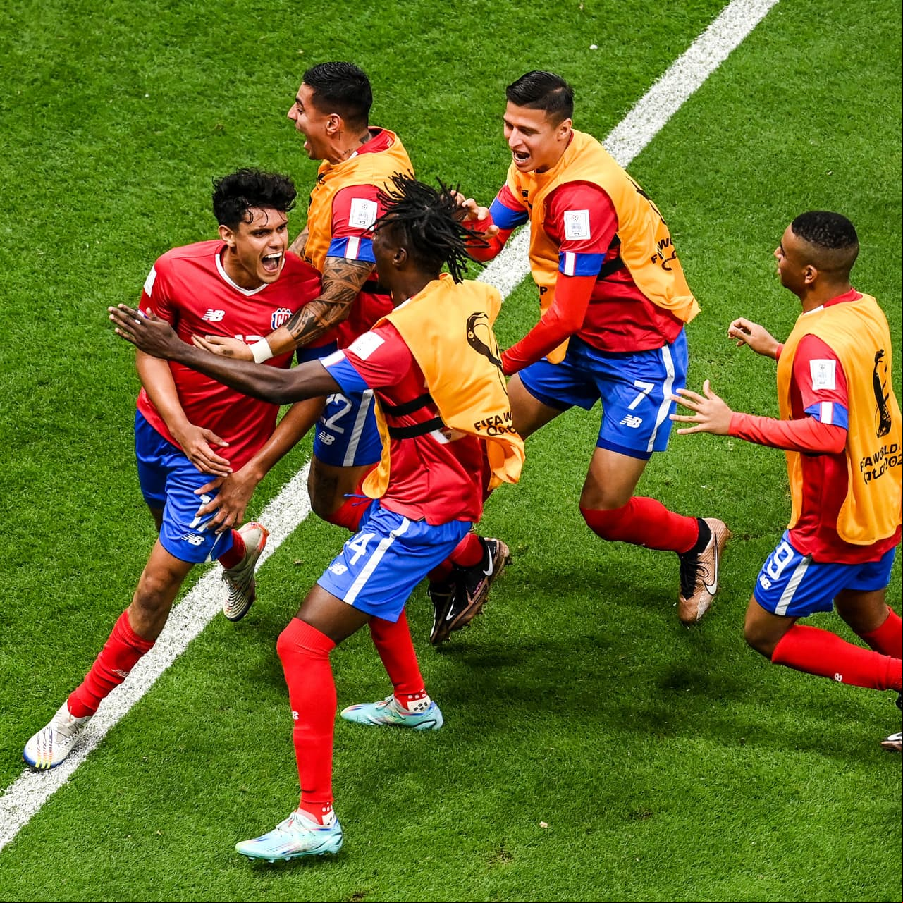 El tiempo no perdona: termina el ciclo de costarricenses emeleseros en su selección