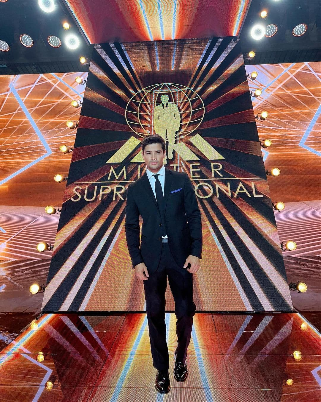 Moisés Peñaloza representa a México en Mr. Supranational 2022