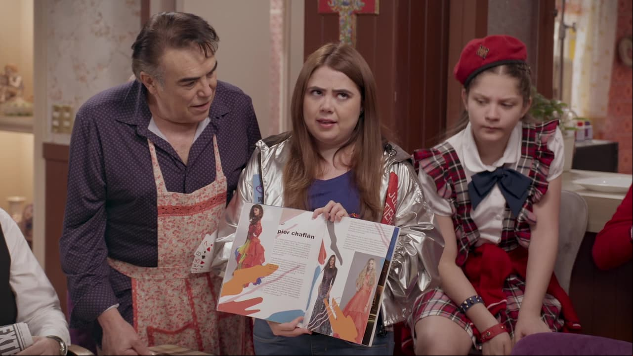 'Una familia de diez' lidera la audiencia con las parejitas de Victoria y el Tío Carlos
