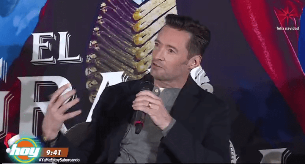 ¡Hugh Jackman consiente a fans mexicanos!