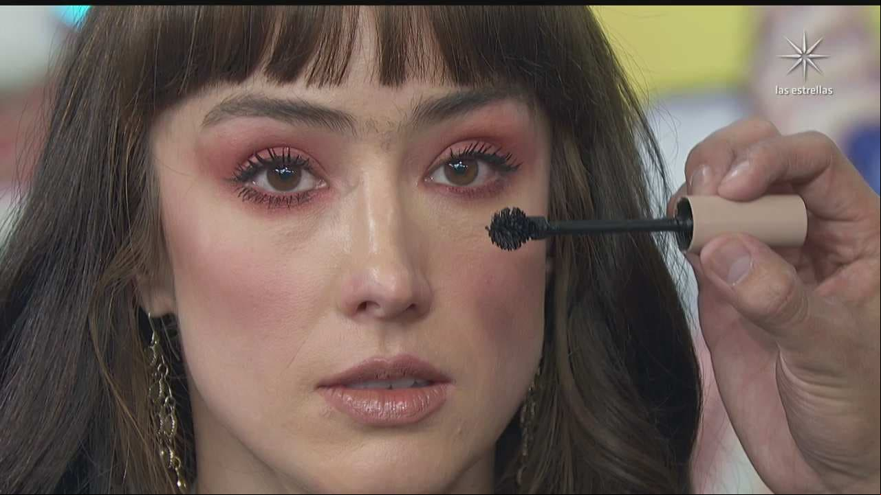 El mejor maquillaje para esta Navidad: Aprende a hacerlo en 5 minutos