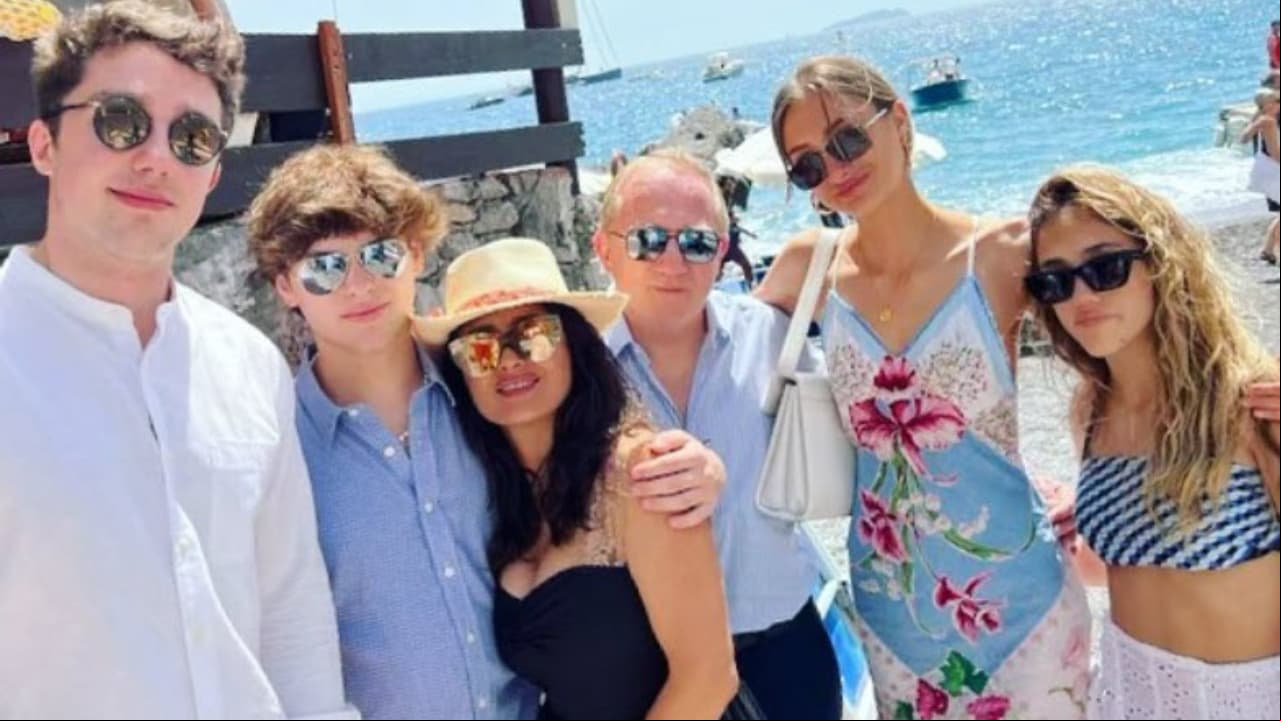 François Jr., Augustin, Salma, François-Henri Pinault, Mathilde y Valentina