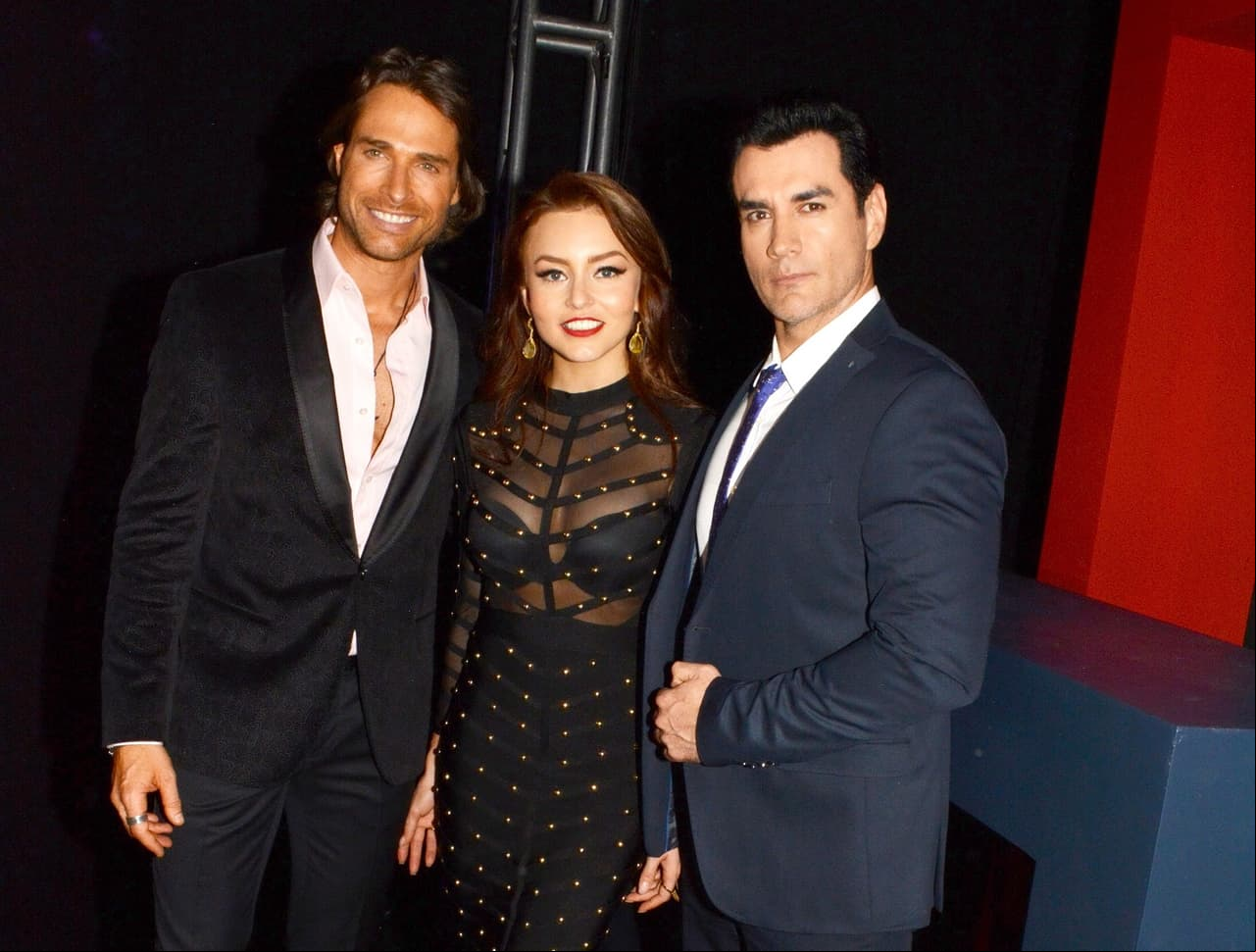 En 2016 volvería a trabajar con Angelique Boyer en ‘Tres veces Ana’, en donde dio vida a ‘Marcelo’.