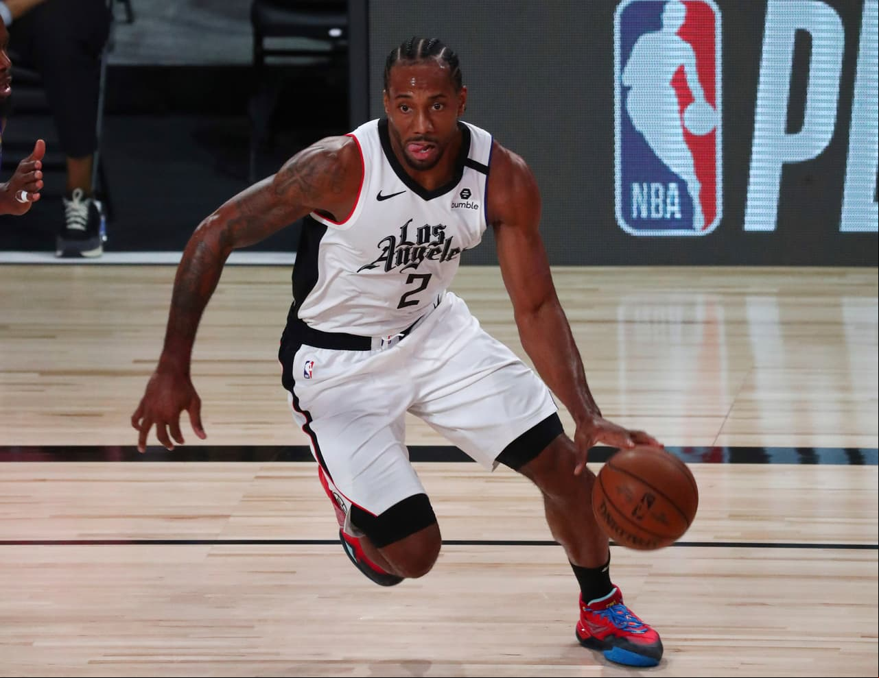 LA Clippers cerrarán la campaña regular como segundos de conferencia y enfrentarán al Oklahoma City Thunder en la última jornada.