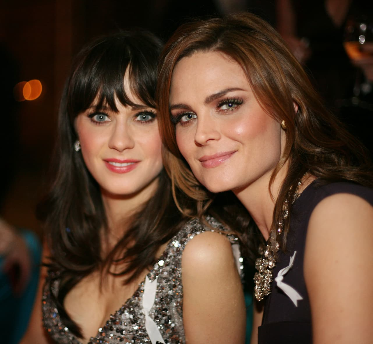 Zooey y Emily Deschanel.