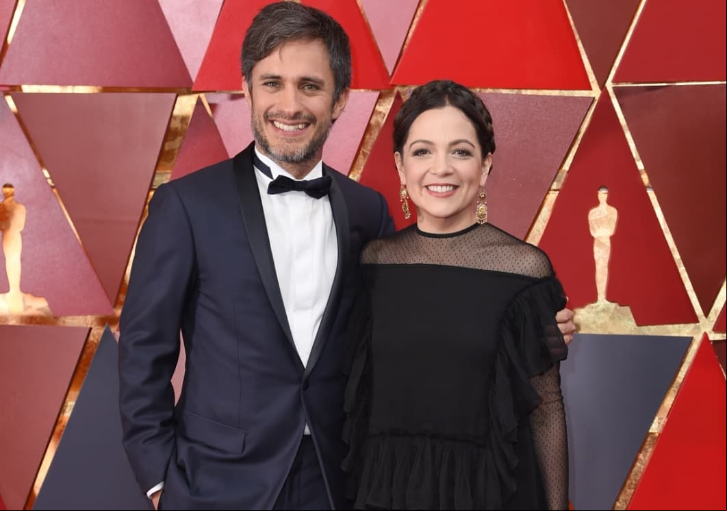 Natalia Lafourcade defiende a Gael García tras cantar en los Óscar