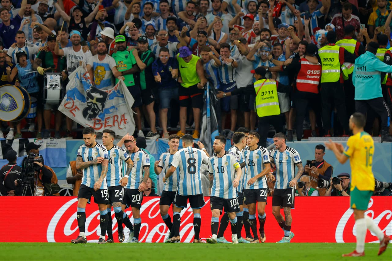 Argentina cumple con las expectativas y avanz a Cuartos de Final tras derrotar a Australia.