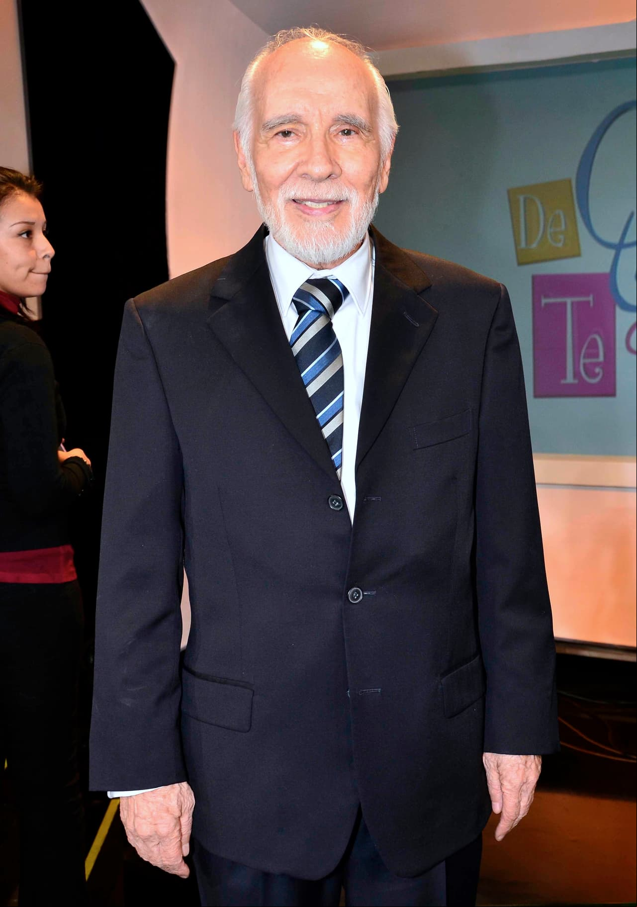 Muere el primer actor Aarón Hernán a los 89 años
