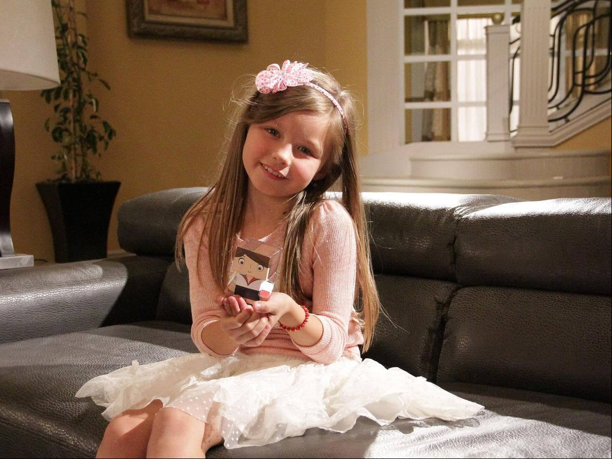 Isabella Tena dio vida a la más pequeña de la familia Lascuraín cuando tenía tan solo siete años, enterneciendo a los televidentes con su belleza, simpatía e inigualable talento.