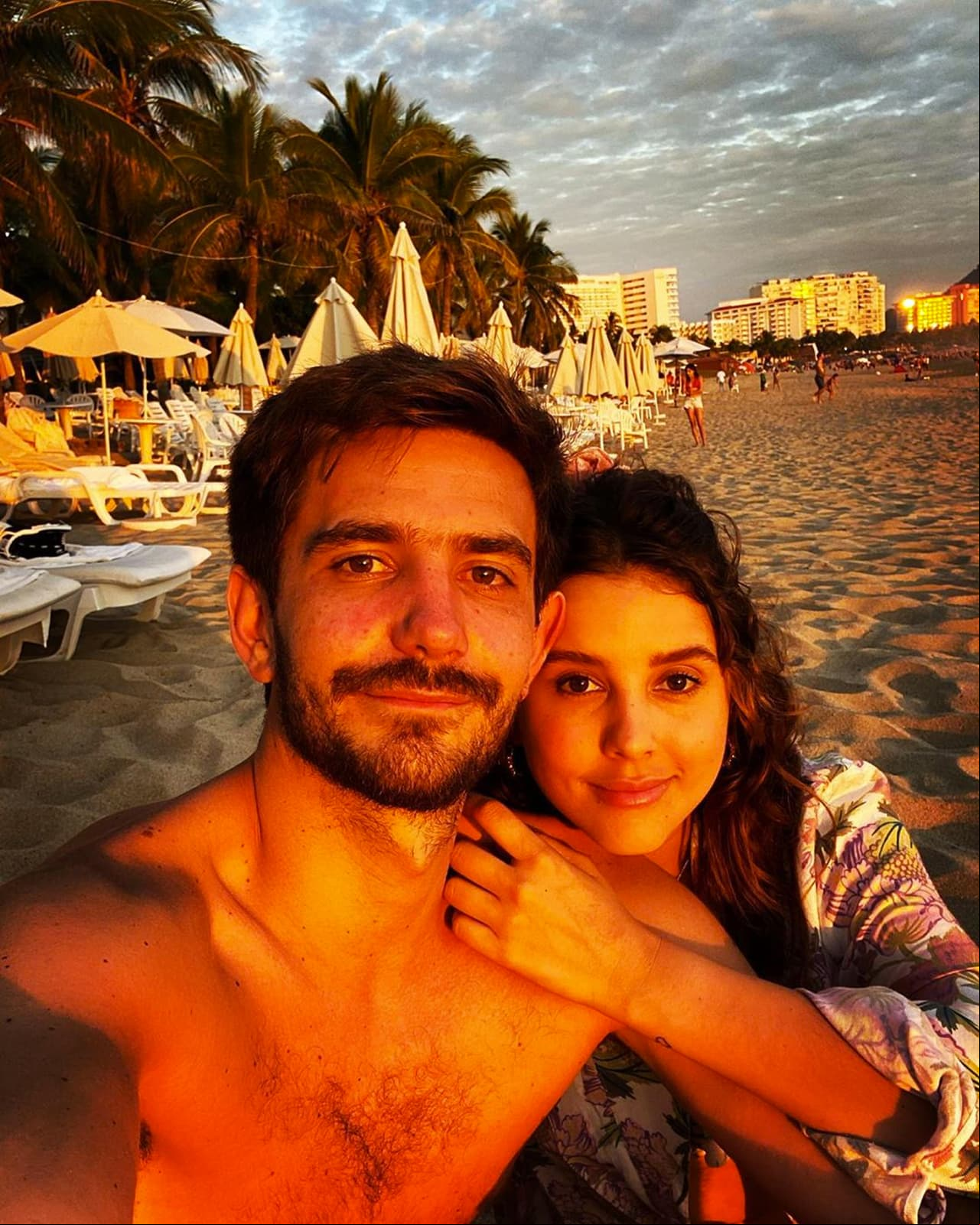 Paulina Goto celebra el cumpleaños de su novio y anuncia que perseguirá una candidatura política