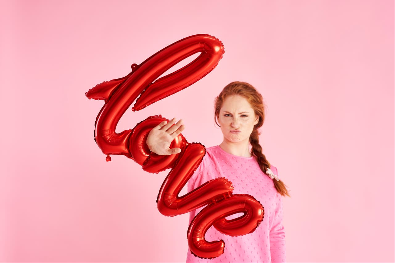 Descubre cuánto huye del amor tu signo zodiacal ¡y tu crush!