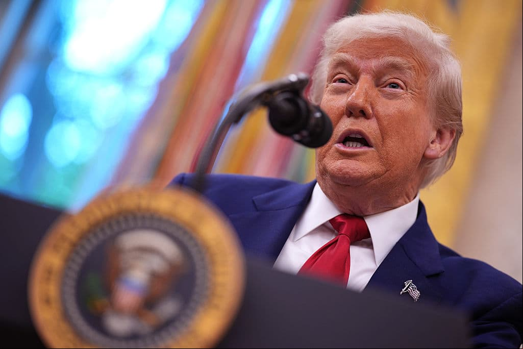 Trump dice que "analizará" indultar a condenados por intentar secuestrar a la gobernadora de Michigan