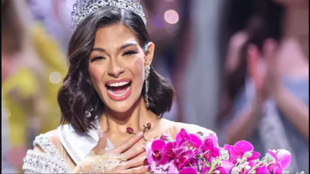 Sheynnis Palacios, que dio la sorpresa y se había colocado entre las favoritas del concurso, quedó por delante de la representante de Tailandia, Anntonia Porsild, quien quedó como primera finalista.