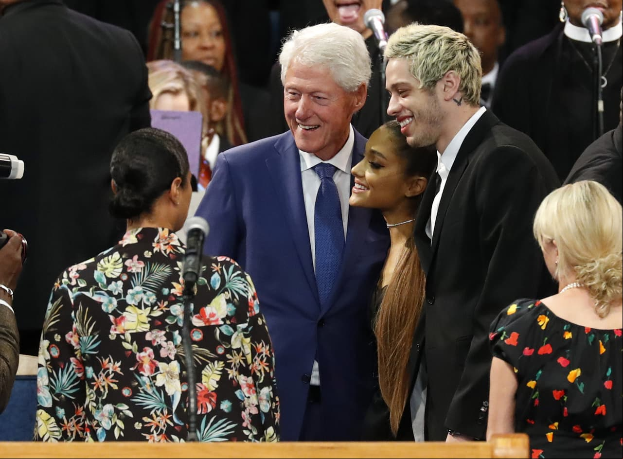 Ariana asistió a este evento con su prometido Pete Davidson