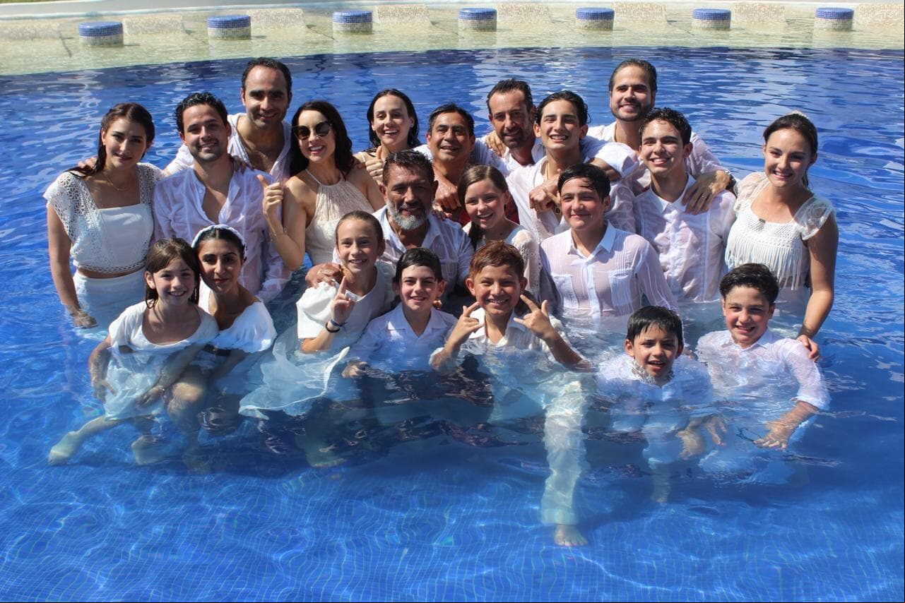 Con sentimientos encontrados el elenco de ‘Mi marido tiene más familia’ grabó el final de la historia. ¡Checa la galería!