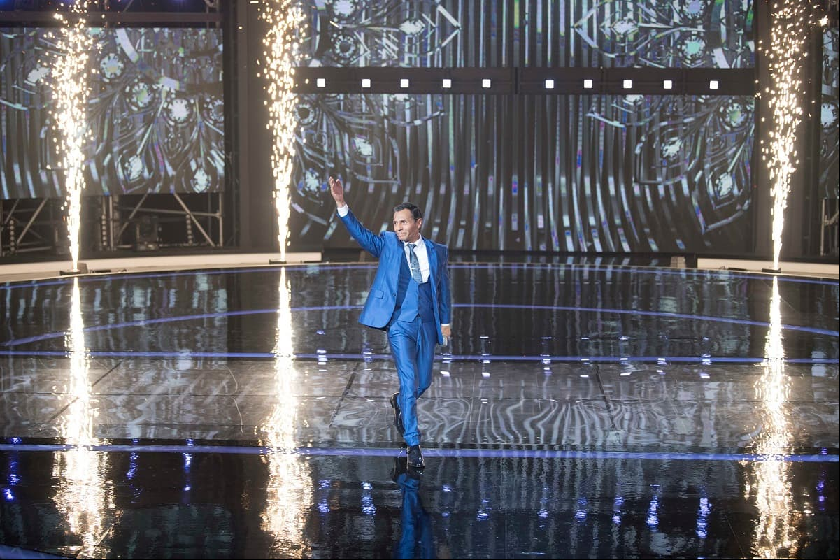 Óscar Cruz recuerda cómo fue su debut como cantante ‘En Familia con Chabelo’