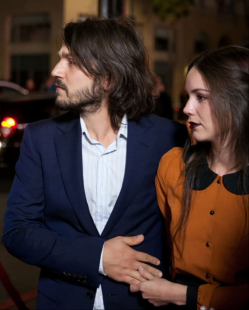 Los actores se mantuvieron herméticos al hablar sobre su vida personal, pero sería el 5 de febrero de 2008 que la pareja se unió en matrimonio por el civil en una ceremonia íntima.