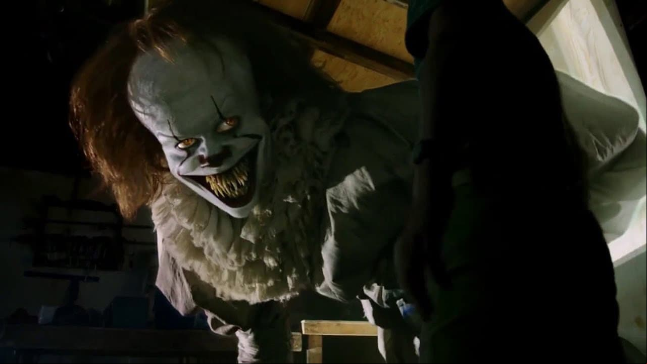 Bill Skarsgård interpreta a 'Pennywise' en 'IT (Eso)'