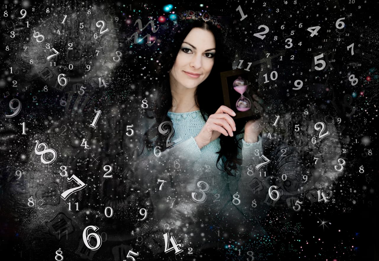 Horóscopo semanal de Mhoni Vidente para tu signo zodiacal