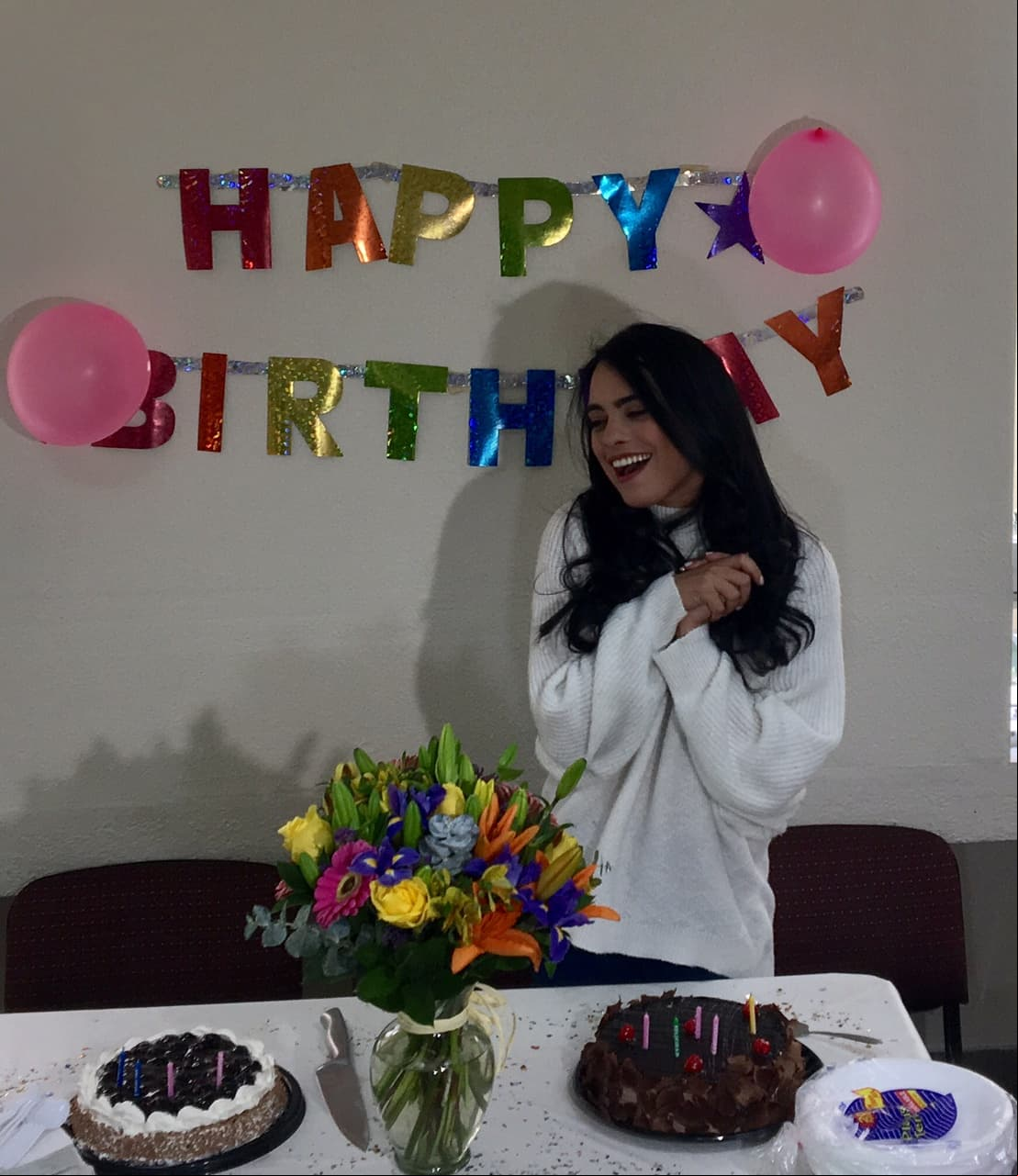 La producción de "Sin tu mirada" festejó el cumpleaños de Scarlet Gruber