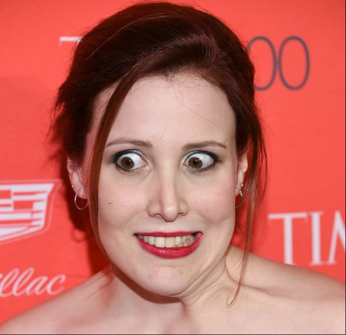 Hija de Woody Allen detalla cómo su padre abusó de ella