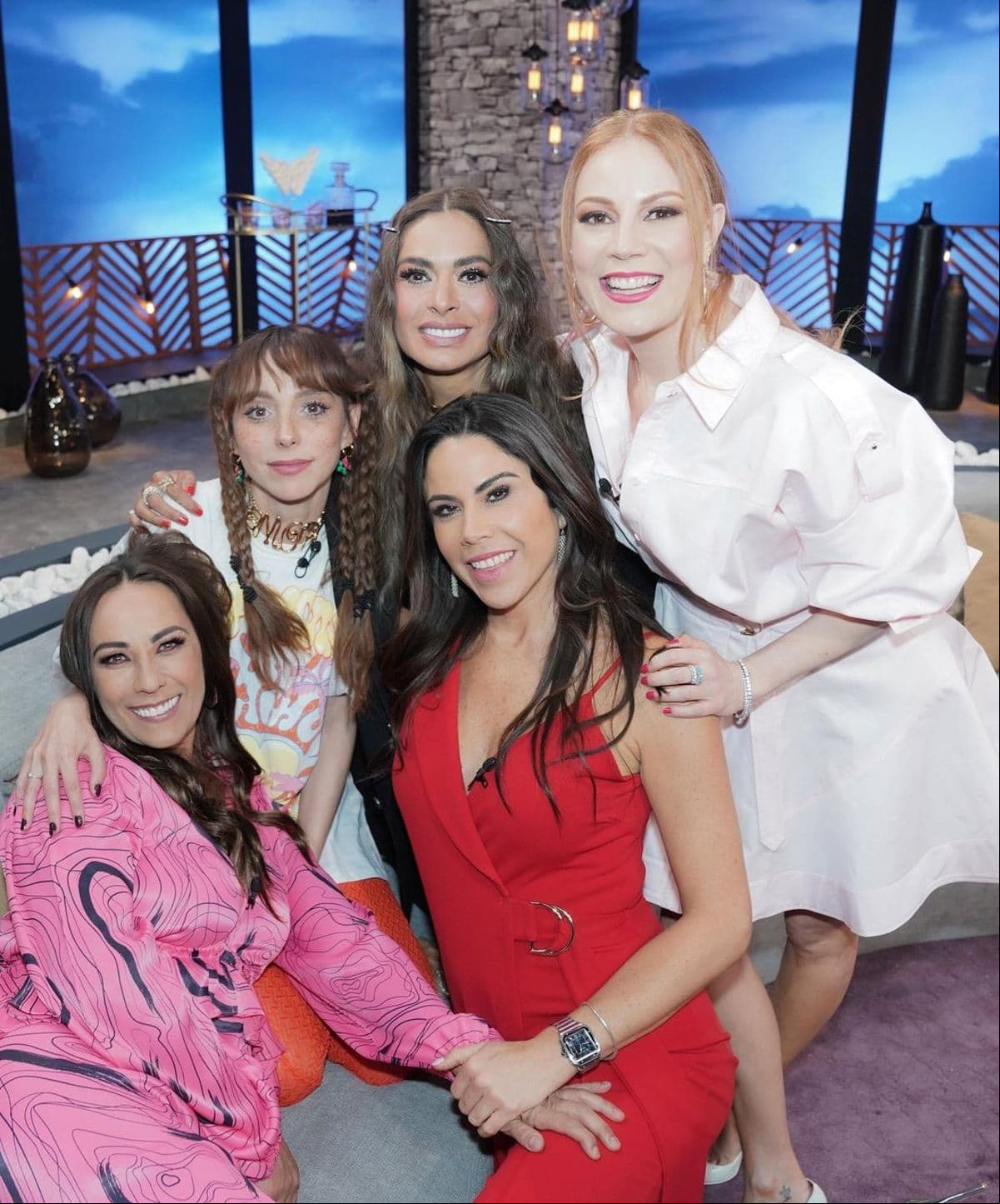 Galilea Montijo es la nueva conductora de ‘Netas Divinas’