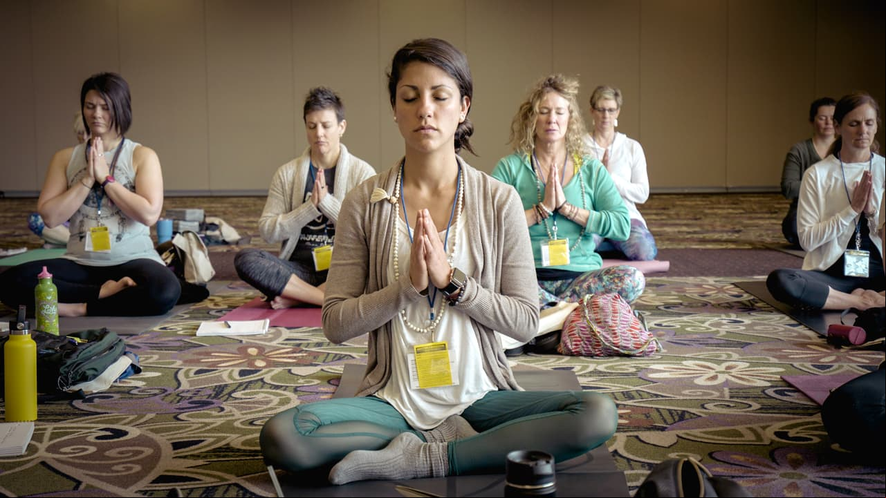 Consejos prácticos para empezar a meditar durante la cuarentena