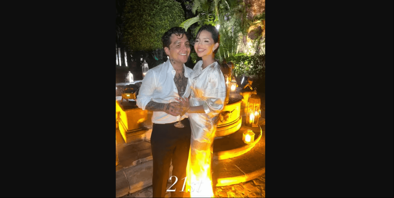 Esta es la foto inédita de la boda de Nodal y Ángela Aguilar