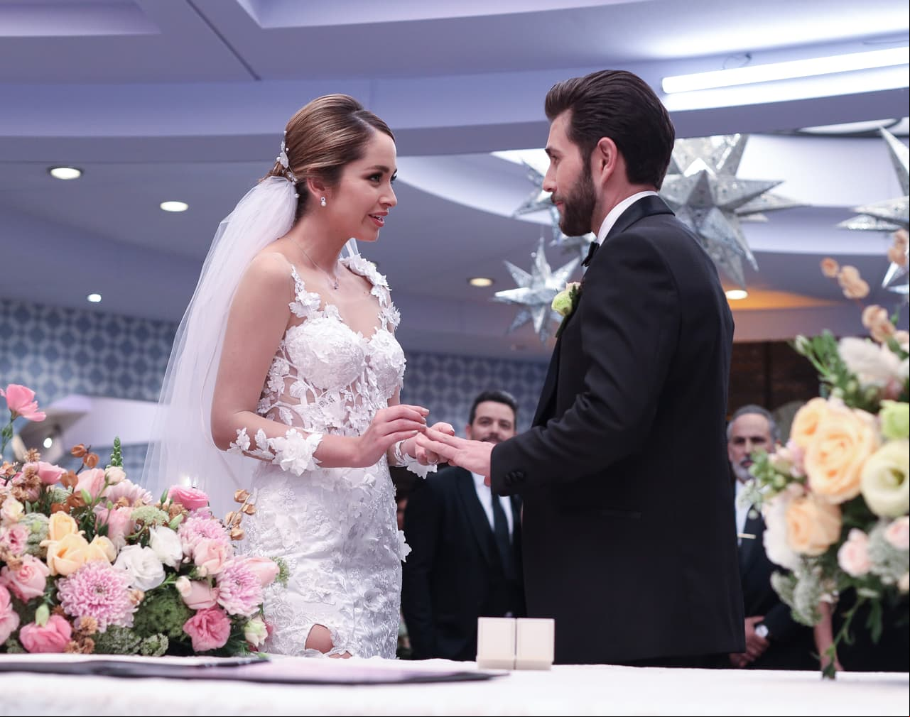En fotos: Lo que no se vio en la boda de Cony y Mariano de 'Qué le pasa a mi familia?'
