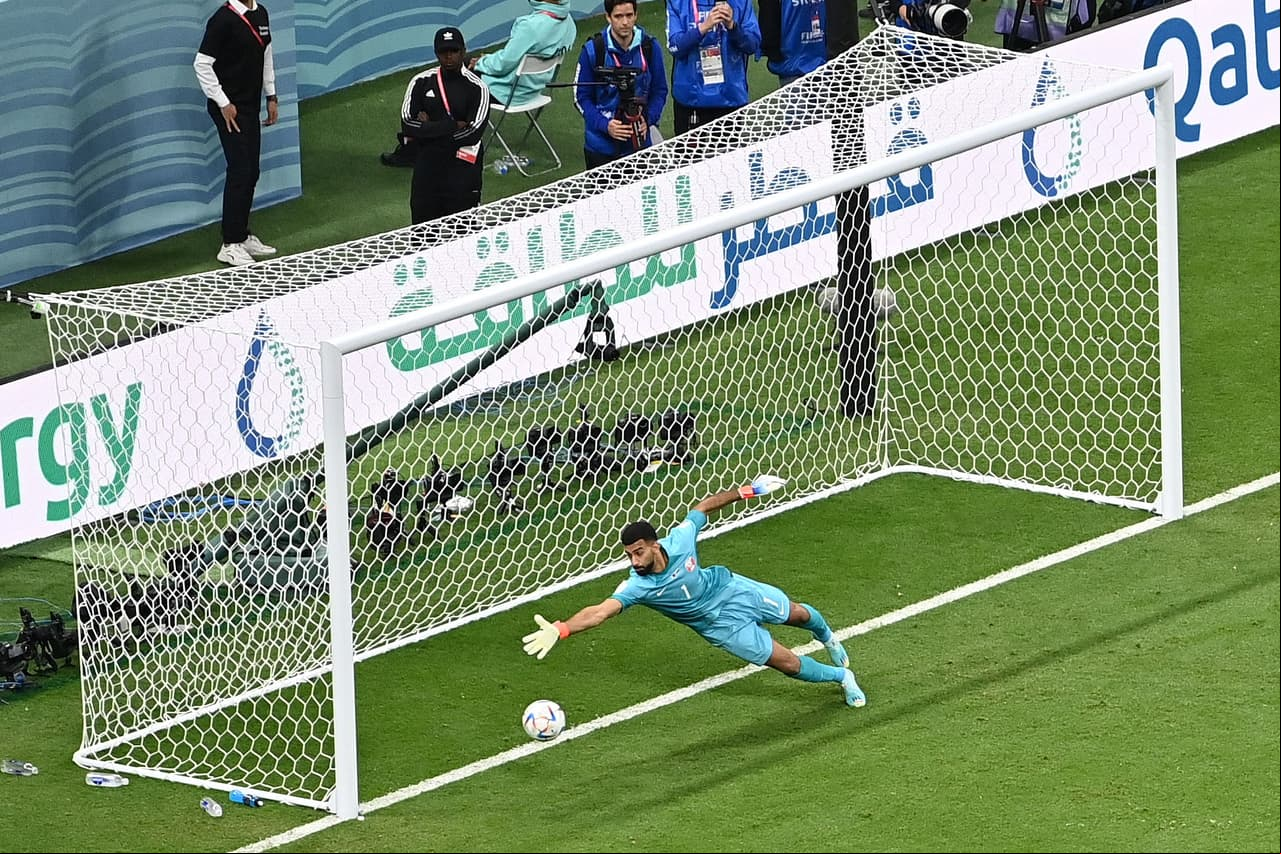 Saad Al Sheeb no pudo contener el remate.