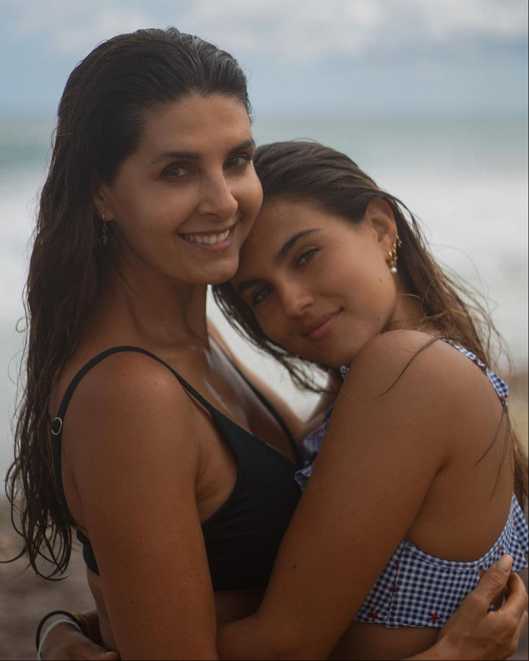 Hija de Mayrín Villanueva y Jorge Poza ya creció y sorprende con su belleza