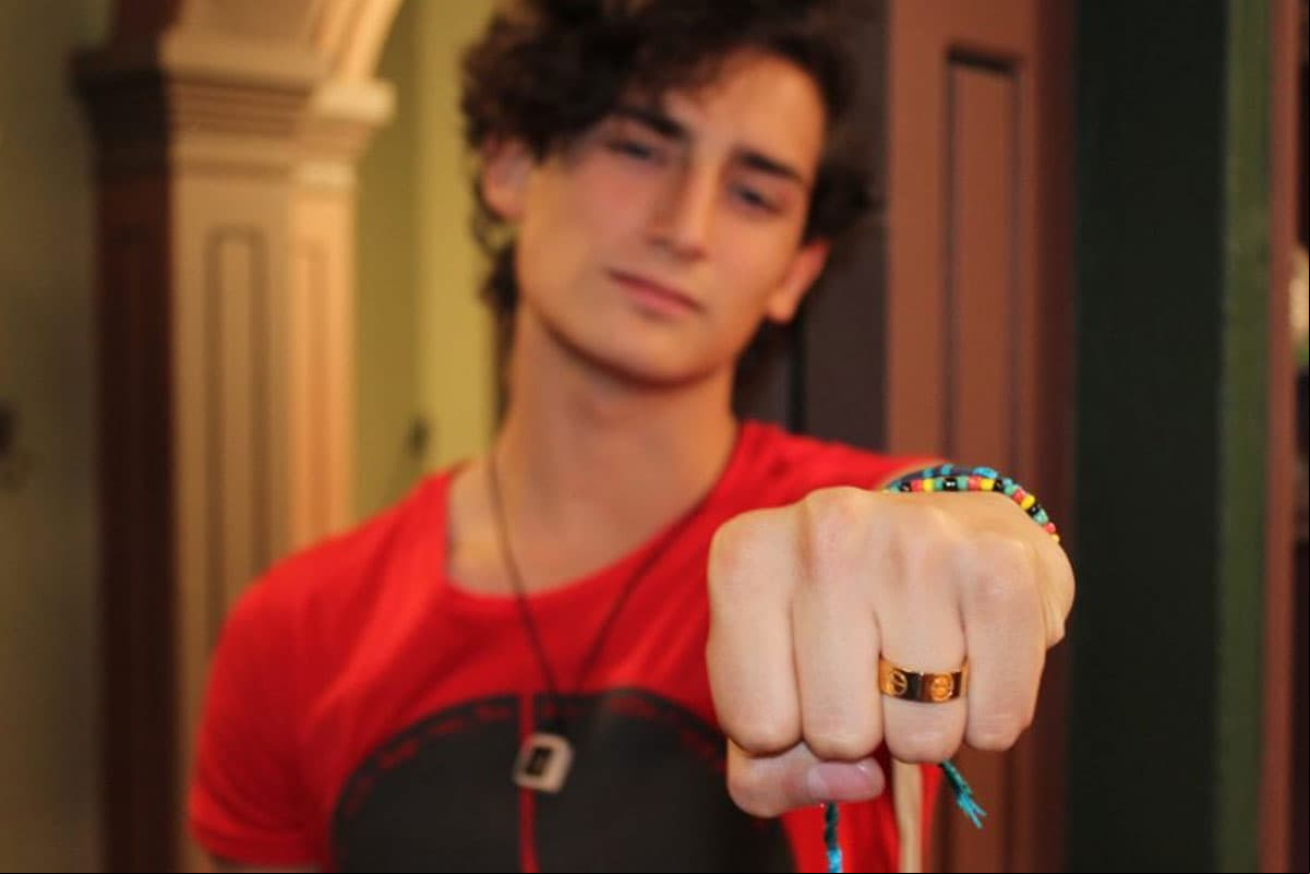 El anillo de 'Aristemo' podría estar valuado en más de 30 mil pesos