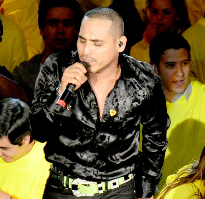 Espinoza Paz estaría dispuesto a hacer narcocorridos