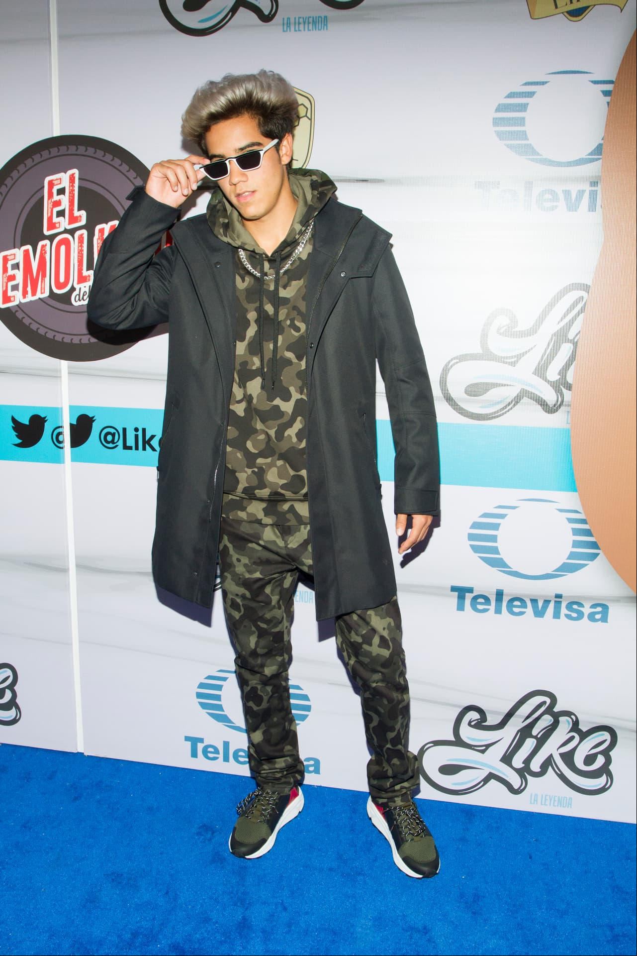 Flavio Nogueira llegó con toda la actitud al evento