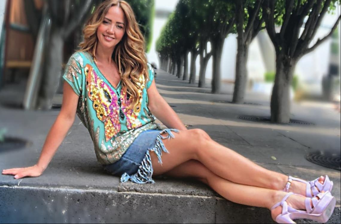 Enamora a sus más de dos millones de seguidores en Instagram con sus fotos.