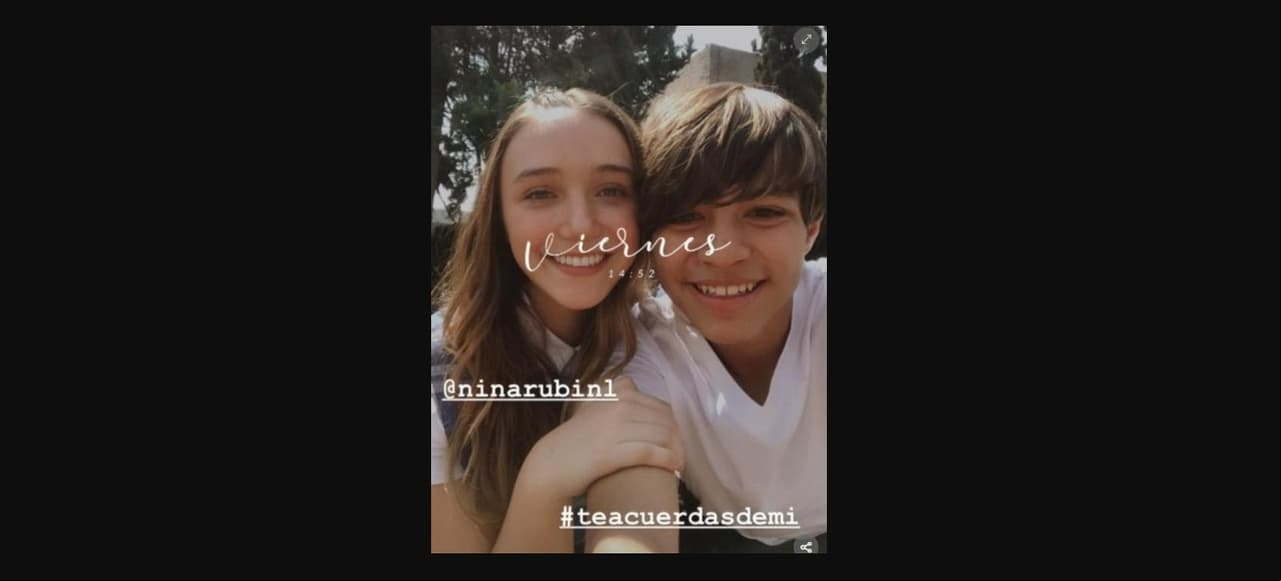 Ahora, la actriz de 13 años compartió en su cuenta oficial de Instagram una fotografía con el joven con el que hará pareja en la producción de Carmen Armendáriz, la cual es protagonizada por Gabriel Soto y Fátima Molina.