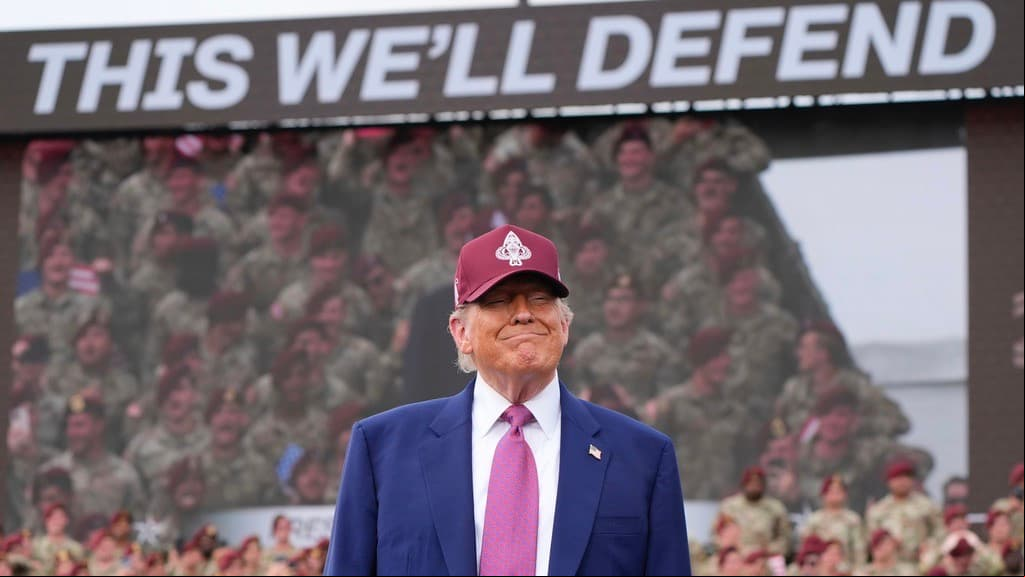 La polémica decisión de Trump de renombrar otra vez bases militares en honor a soldados confederados