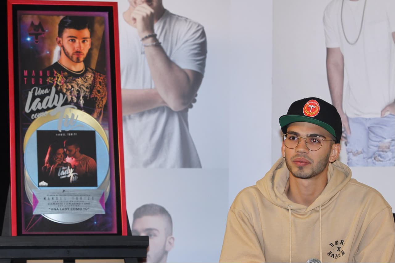 Manuel Turizo es un cantante colombiano del género urbano; específicamente él le llama pop urbano. (En la foto, su hermano Julián)