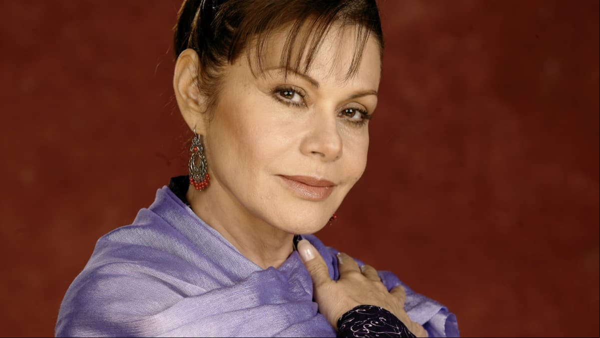 Uno de los grandes personajes de María Sorté es 'Eva Rodríguez', de "Fuego en la Sangre".
<br>
<br>"Un éxito enorme porque le decían 'Los Tres Reyes', los tres charros hermosos y con Adela Noriega. Era un reparto estupendo, hicimos una amistad enorme todos".
