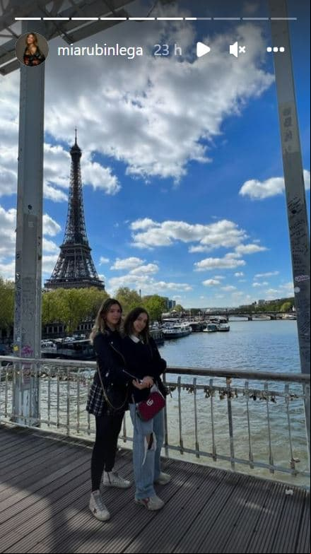 Las hermanas conquistaron las redes con esta imagen.