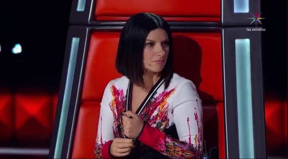 ¡Pausini le enseña la lengua a Maluma!
