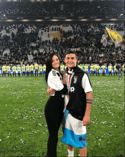 Ella es modelo, actriz y ocupa la cuarta posición y es la novia del futbolista de la Juventus, Paulo Dybala.