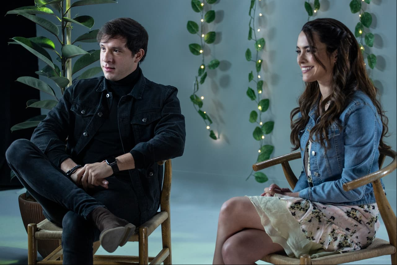 Lalo Palacios y Scarlet Gruber te dicen qué es lo más loco que harían por amor