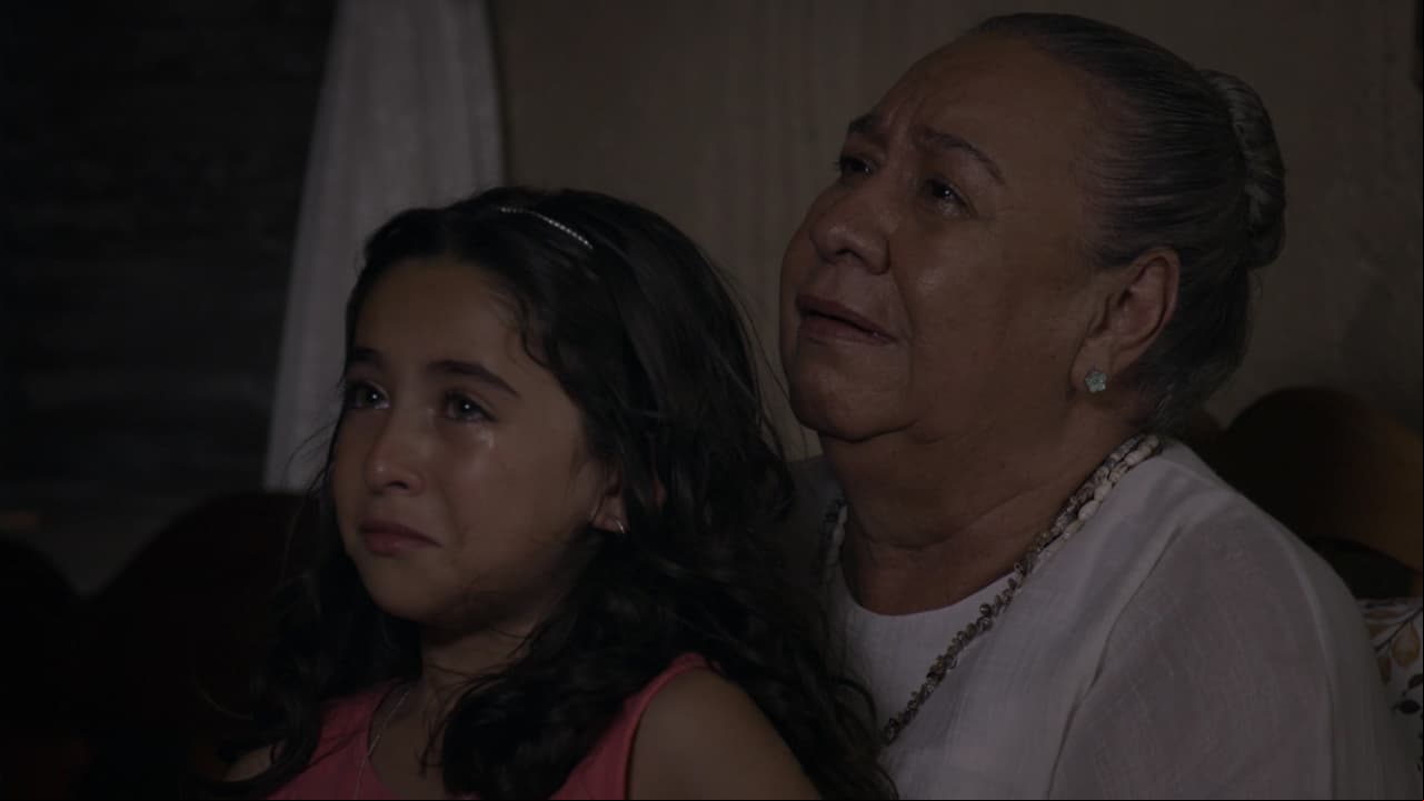 'Ángela' y 'Conchita' se enteran de la muerte de 'Adela'.